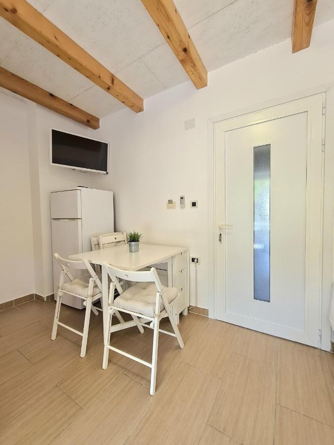 Apartments Sveti Ivan Moscenicka Draga Bagian luar foto
